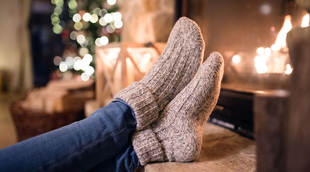 Why do my feet get cold? 5 ways to keep your feet warm at home