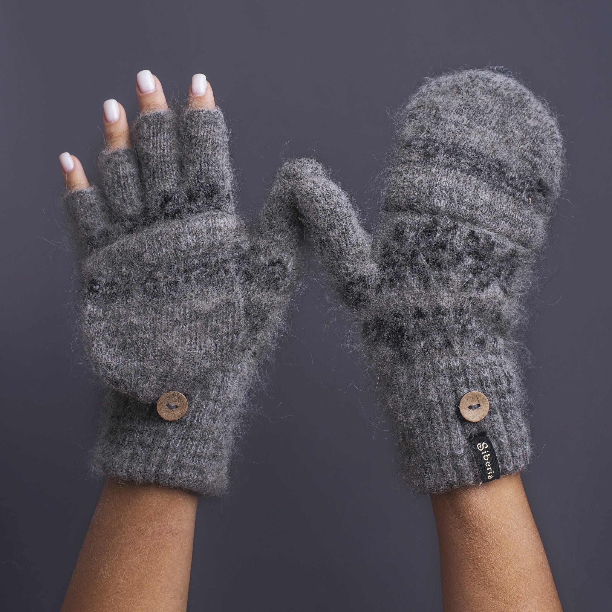 新品 BODE TINY STAR GLOVE ユニセックス ウール アルパカ Women's Blue Blizzard Goat Wool Mitten Gloves | Siberia Spirit