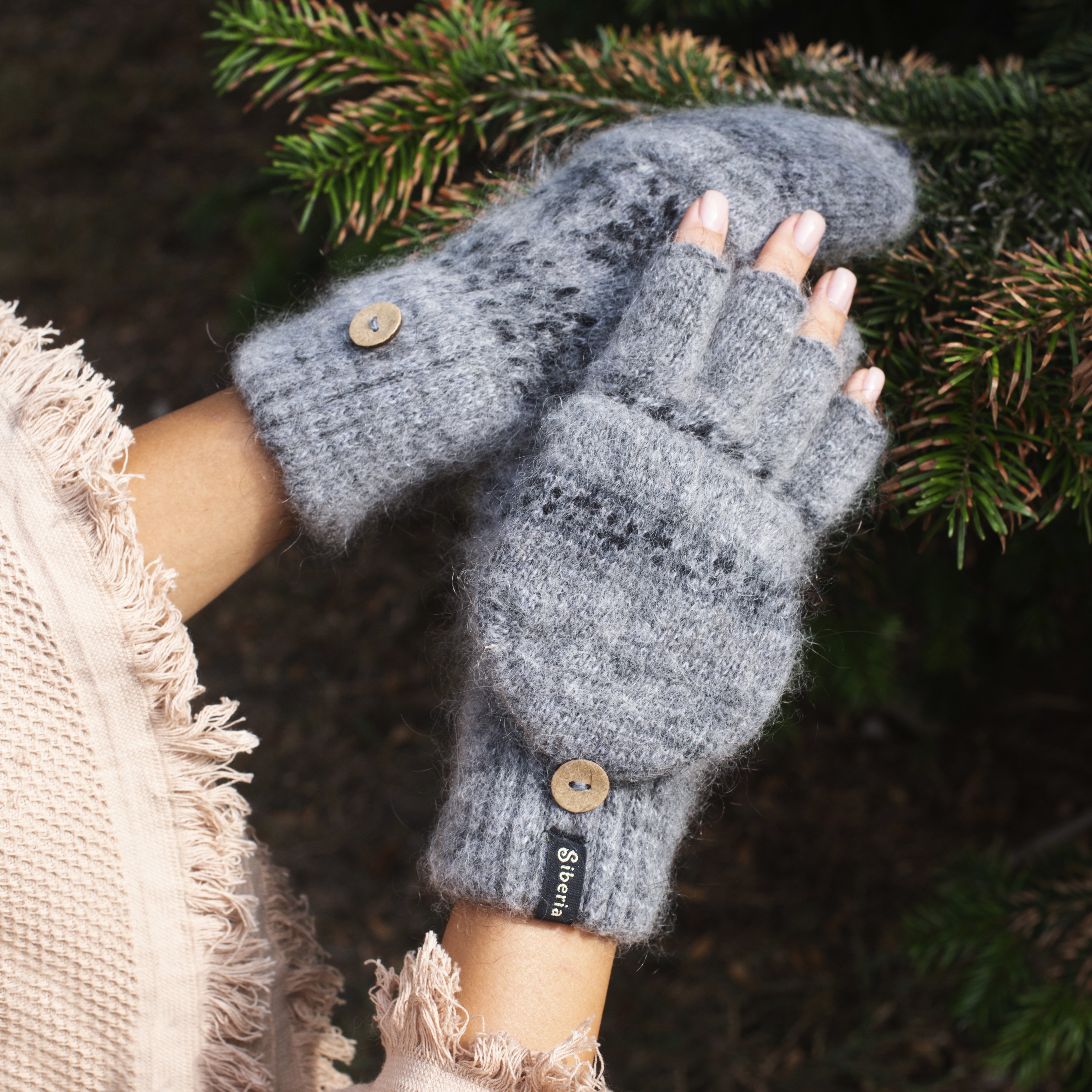 新品 BODE TINY STAR GLOVE ユニセックス ウール アルパカ Women's Blue Blizzard Goat Wool Mitten Gloves | Siberia Spirit